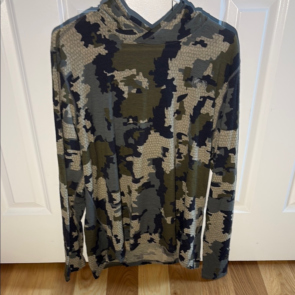 KUIU Camouflage Hoodie - Green, Black, Gray